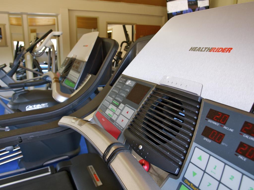 Ypc Fitness & Accomodations Invermere Cameră foto